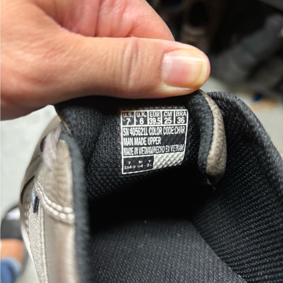 Men’s Skechers shoes - Picture 3 of 3